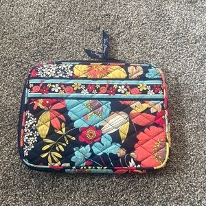Vera Bradley Happy Snails Electronic Sleeve